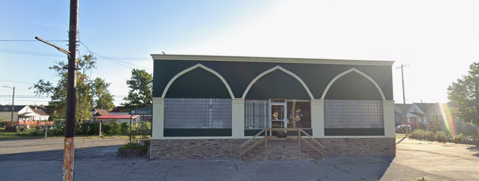 Exterior view of Masjid Fatimah Detroit building